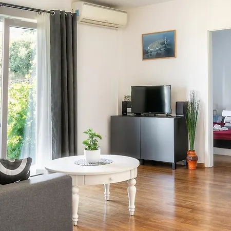 Апартаменты Karisima *